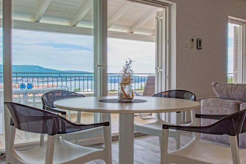 Salt & Sand Villa Kornic Exterior photo
